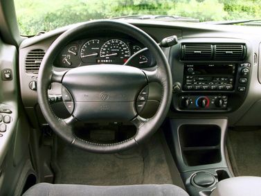 Mercury Mountaineer أنا فيس ليفت، دفع رباعي 5 أبواب — لوحة القيادة