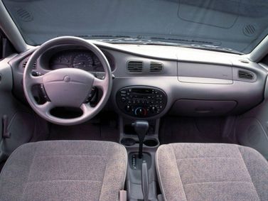 Mercury Tracer، واجون 5 أبواب — لوحة القيادة