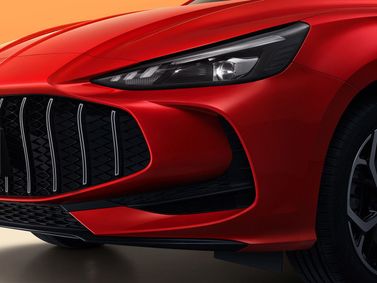 MG 5 (GT) II Рестайлинг (GT), Седан — передняя часть автомобиля крупным планом