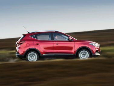 MG ZS II, Внедорожник 5 дв. — вид слева