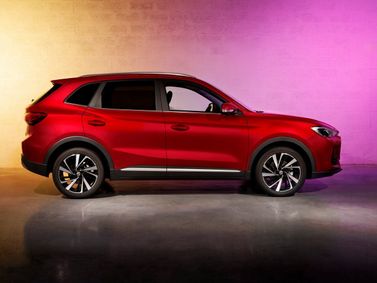 MG ZS III, Внедорожник 5 дв. — вид слева