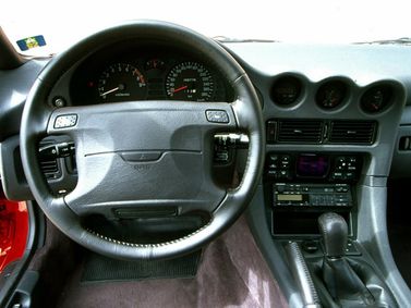 Mitsubishi 3000 GT I, Купе — место водителя