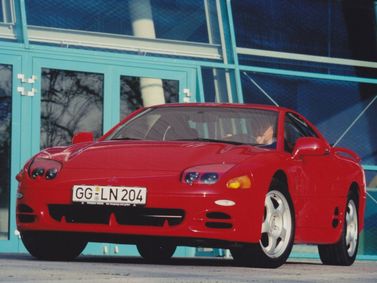 Mitsubishi 3000 GT ثانياً، كوبيه — منظر أمامي أيمن