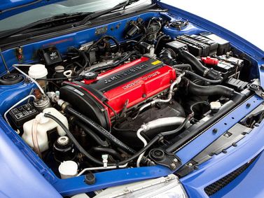 Mitsubishi Lancer Evolution سادساً، سيدان — حجرة المحرك