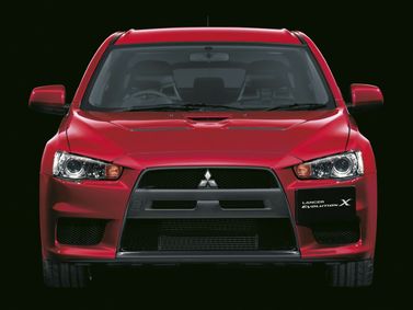 Mitsubishi Lancer Evolution X، سيدان — منظر أمامي