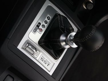 Mitsubishi Lancer Evolution X، سيدان — محدد ناقل الحركة