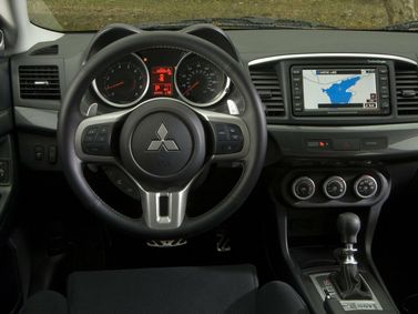 Mitsubishi Lancer Ralliart X, Хэтчбек 5 дв. — место водителя