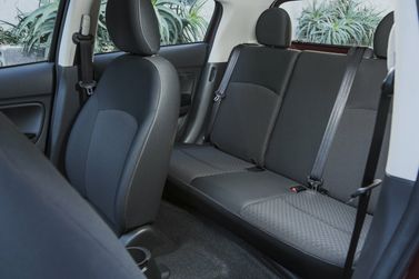 Mitsubishi Mirage VI Рестайлинг, Хэтчбек 5 дв. — задние сиденья