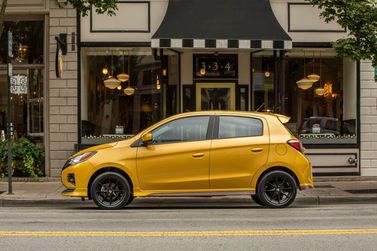 Mitsubishi Mirage عملية فيس ليفت السادس 2، هاتشباك 5 أبواب — منظر من الجانب الأيسر