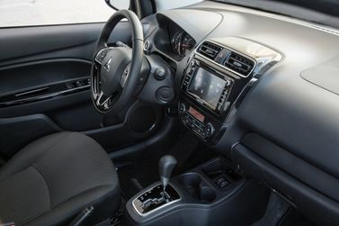 Mitsubishi Mirage VI Рестайлинг, Седан — место водителя