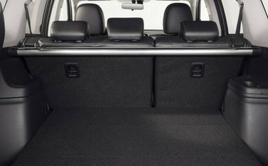 Mitsubishi Outlander ثالثاً فيس ليفت 2، دفع رباعي 5 أبواب — حجرة الأمتعة