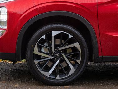 Mitsubishi Outlander IV, Внедорожник 5 дв. — колёсный диск