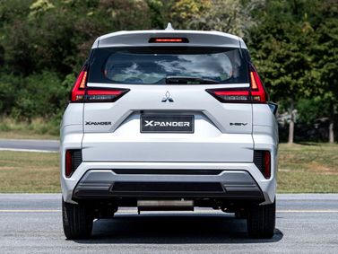 Mitsubishi Xpander I Рестайлинг, Внедорожник 5 дв. — вид сзади