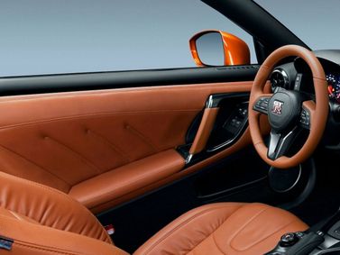 Nissan GT-R أنا فيس ليفت 3، كوبيه — منطقة السائق
