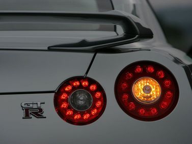 Nissan GT-R I، كوبيه — المصباح الخلفي