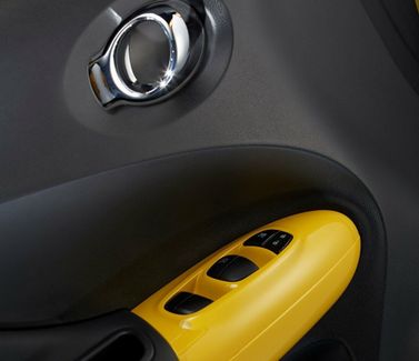 Nissan Juke أنا فيس ليفت، دفع رباعي 5 أبواب — تفصيل داخلي