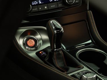 Nissan Maxima عملية فيس ليفت VIII (A36)، سيدان — محدد ناقل الحركة