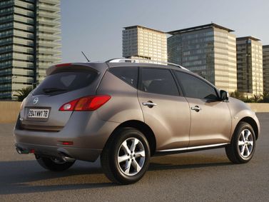 Nissan Murano II (Z51)، دفع رباعي 5 أبواب — منظر خلفي أيسر