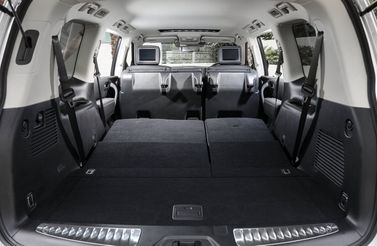 Nissan Patrol عملية فيس ليفت VI (Y62) 2، دفع رباعي 5 أبواب — حجرة الأمتعة