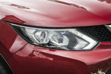 Nissan Qashqai II, Внедорожник 5 дв. — передняя фара