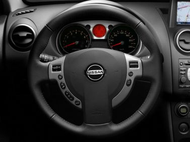 Nissan Qashqai I, Внедорожник 5 дв. — рулевое колесо