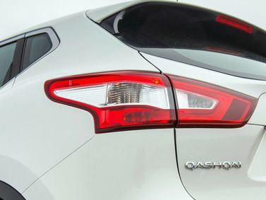 Nissan Qashqai II, Внедорожник 5 дв. — задний фонарь