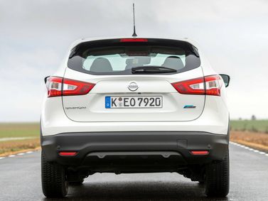 Nissan Qashqai II, Внедорожник 5 дв. — вид сзади