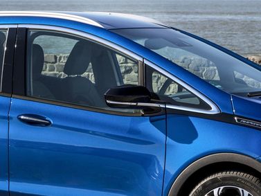 Opel Ampera II، هاتشباك 5 أبواب — مرآة جانبية