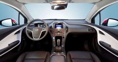 Opel Ampera I، هاتشباك 5 أبواب — لوحة القيادة