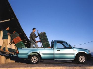 Opel Campo, Пикап одинарная кабина — вид справа