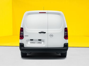 Opel Combo PCMA, Фургон XL — вид сзади