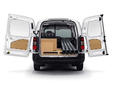 Opel Combo PCMA, Фургон — вид сзади