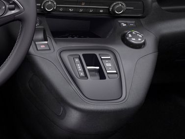 Opel Combo E، فان XL — محدد ناقل الحركة