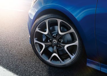 Opel Corsa OPC E، هاتشباك 3 أبواب — جنط العجلة