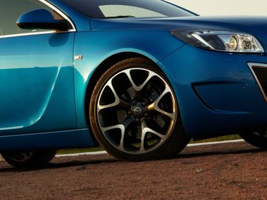Opel Insignia OPC I، ليفتباك — جنط العجلة