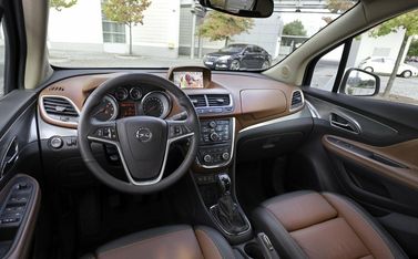 Opel Mokka I, Внедорожник 5 дв. — передняя панель