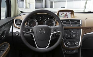 Opel Mokka I, Внедорожник 5 дв. — место водителя