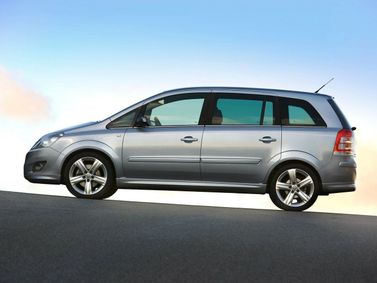 Opel Zafira B تجميل الوجه، فان مدمج — منظر من الجانب الأيسر