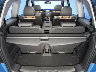 Opel Zafira B تجميل الوجه، فان مدمج — حجرة الأمتعة