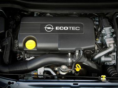 Opel Zafira B تجميل الوجه، فان مدمج — حجرة المحرك