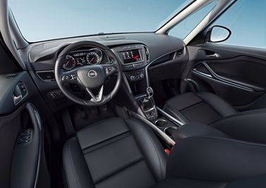 Opel Zafira C تجميل الوجه، ميني فان — لوحة القيادة