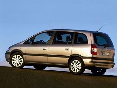 Opel Zafira A تجميل الوجه، فان مدمج — منظر خلفي أيسر