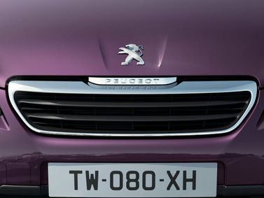 Peugeot 108, Хэтчбек 5 дв. — решётка радиатора