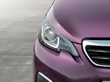 Peugeot 108, Хэтчбек 3 дв. — передняя фара