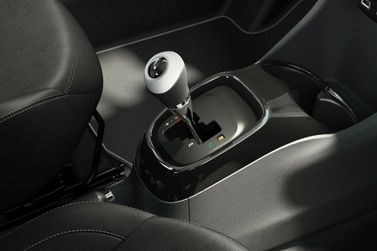 Peugeot 108, Хэтчбек 5 дв. — селектор коробки передач