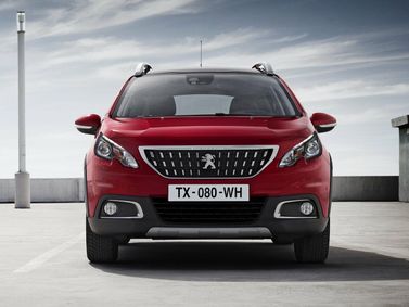 Peugeot 2008 I Рестайлинг, Универсал 5 дв. — вид спереди