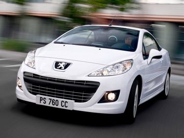 Peugeot 207 I Рестайлинг, Кабриолет — вид спереди справа