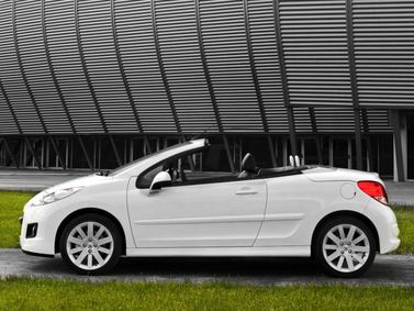 Peugeot 207 I Рестайлинг, Кабриолет — вид слева