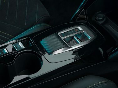 Peugeot 208 II Рестайлинг, Хэтчбек 5 дв. — селектор коробки передач