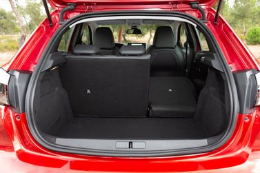 Peugeot 208 II, Хэтчбек 5 дв. — багажное отделение